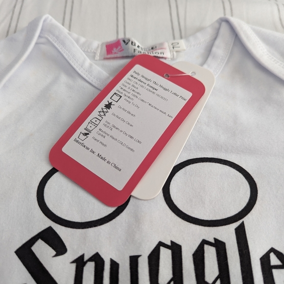 Baby onesie - Picture 2 of 3